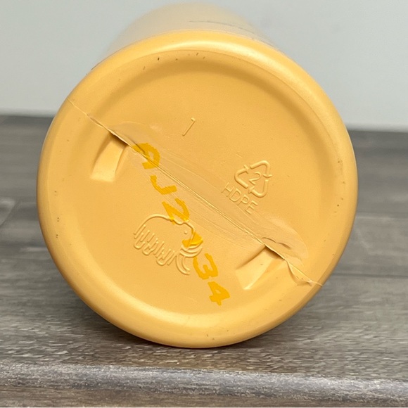 Harry’s Redwood Body Wash & Shave Cream for Men - Picture 7 of 11